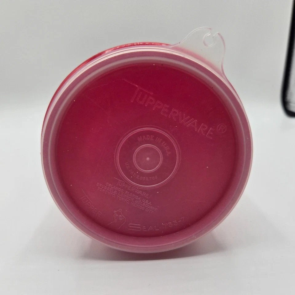 Tupperware Container 262-7 Red Bottom Clear Lid 733-7 ~ 8.5" x 3" - Image 2 of 4