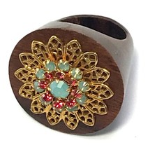 Vintage Chunky Teak Wood and Rhinestone Cocktail Ring Gold Tone Filagree Sz 8.25