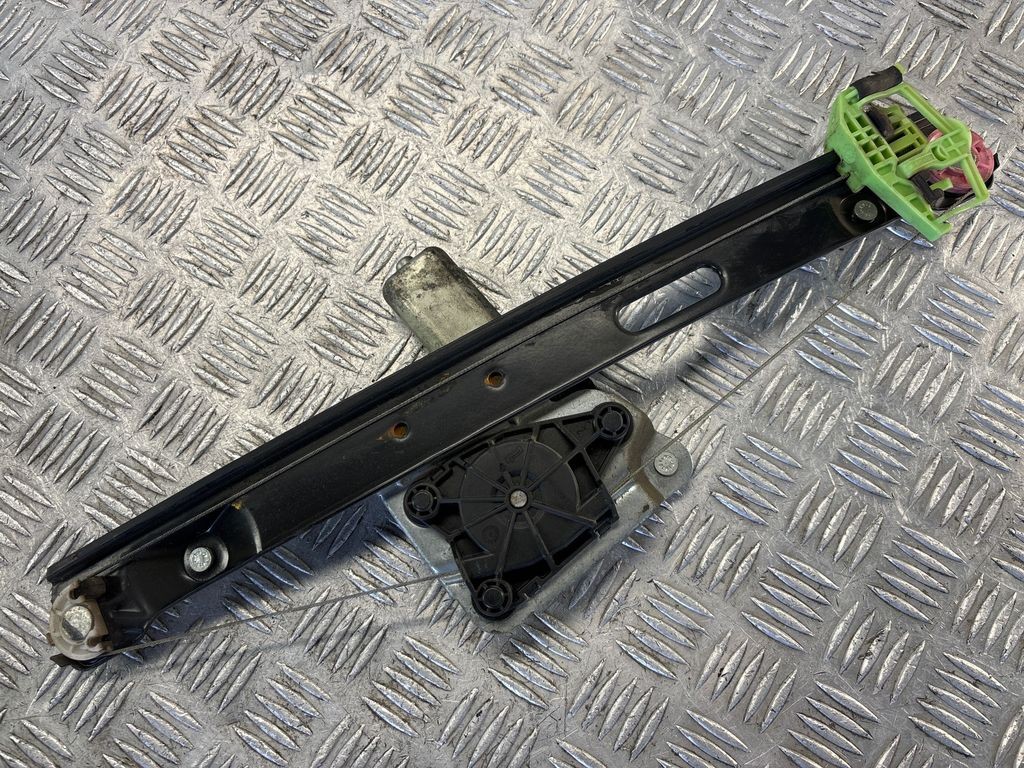 Picture 4 of 5