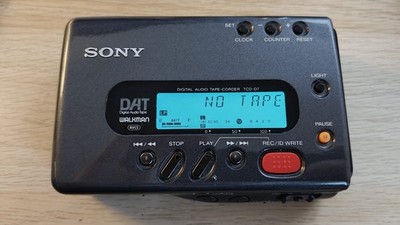 Sony Walkman DAT TCD-D7 Kassettenspieler Made in Japan! Selten!