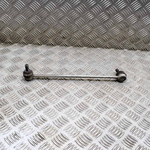 VOLKSWAGEN PASSAT B8 1.4 TSI vorne rechts Stabilisator Spurstange 5Q0411315A