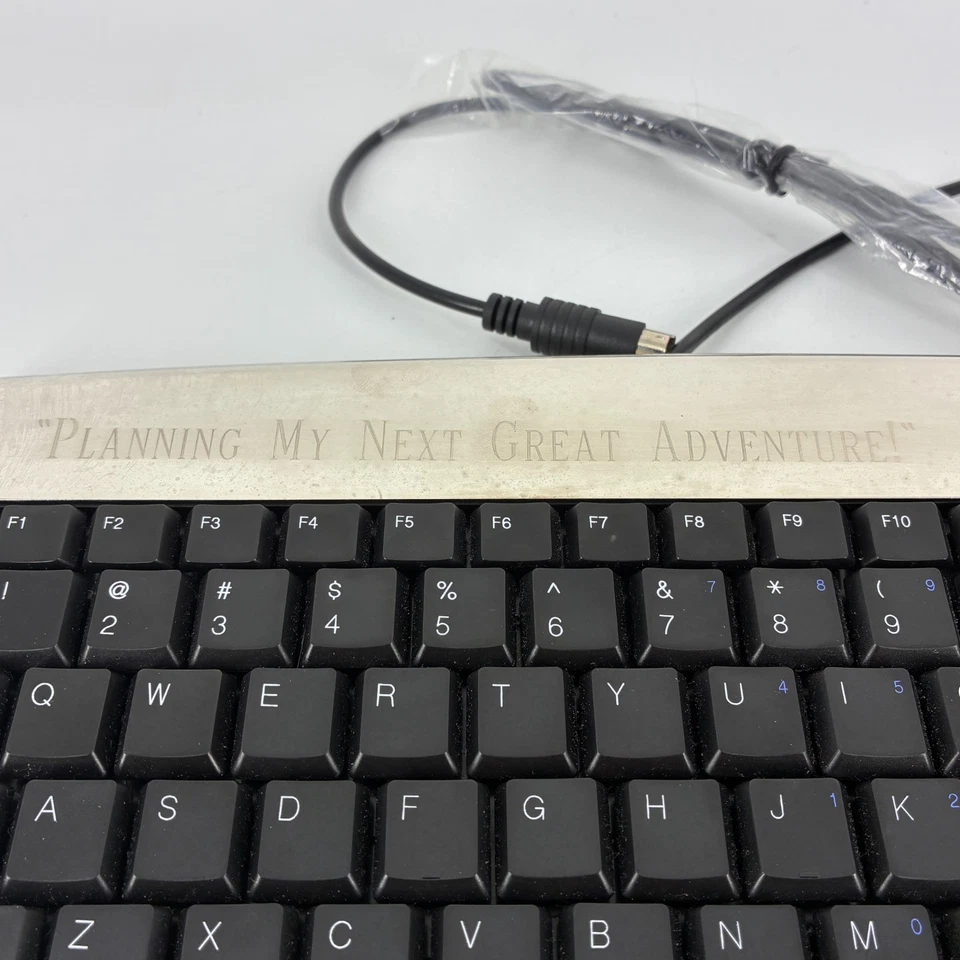 Chrome Wired Desktop QWERTY Keyboard PS/2 Silver SK-2880 No Numeric Keys - Image 4 of 4