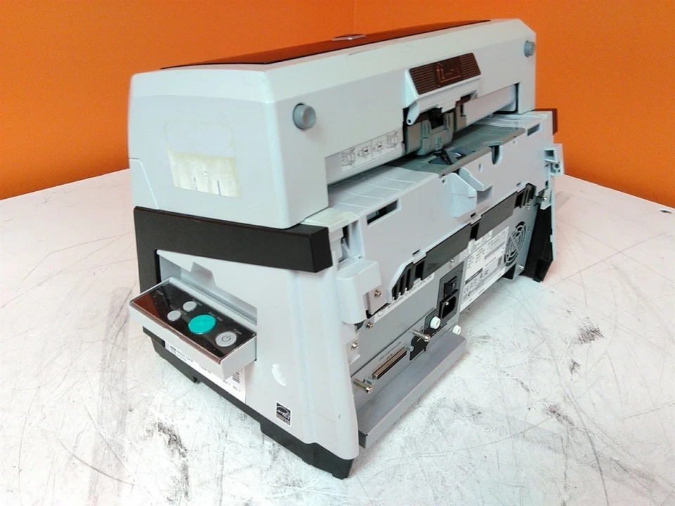 Fujitsu fi-6670A Color Duplex Document Scanner NO Trays - Image 3 of 4