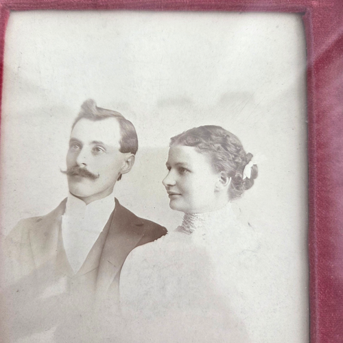 Antique Victorian Couple Framed Sepia Photo Wall Hang Husband & Wife Portrait - Picture 5 of 10