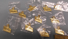 11 dijes de voleibol dorados "SPIKE" - 1" colgantes para manualidades, pulseras, regalo de equipo