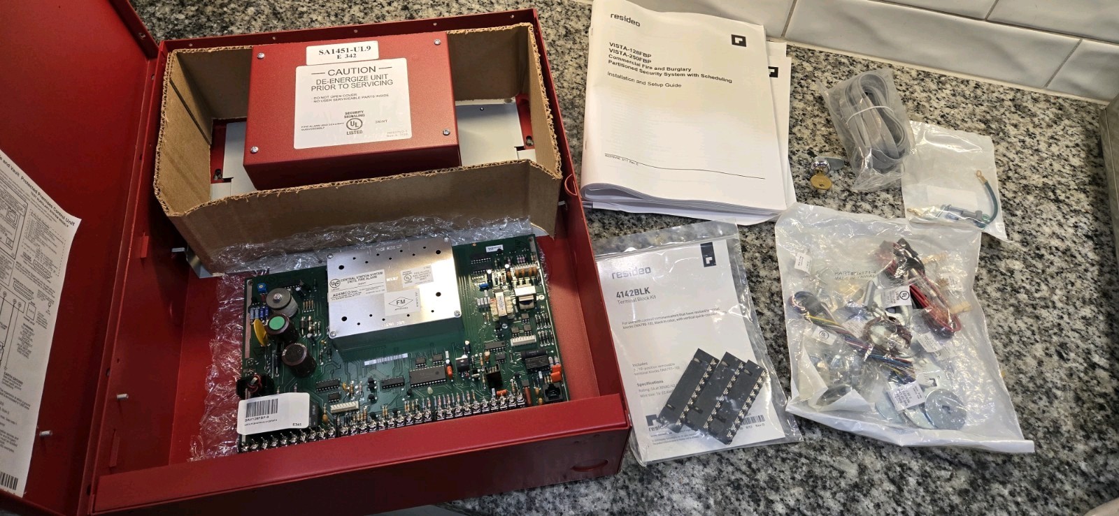 NEW Honeywell V128FBP-9 Fire and Burglary Alarm Central Station Unit