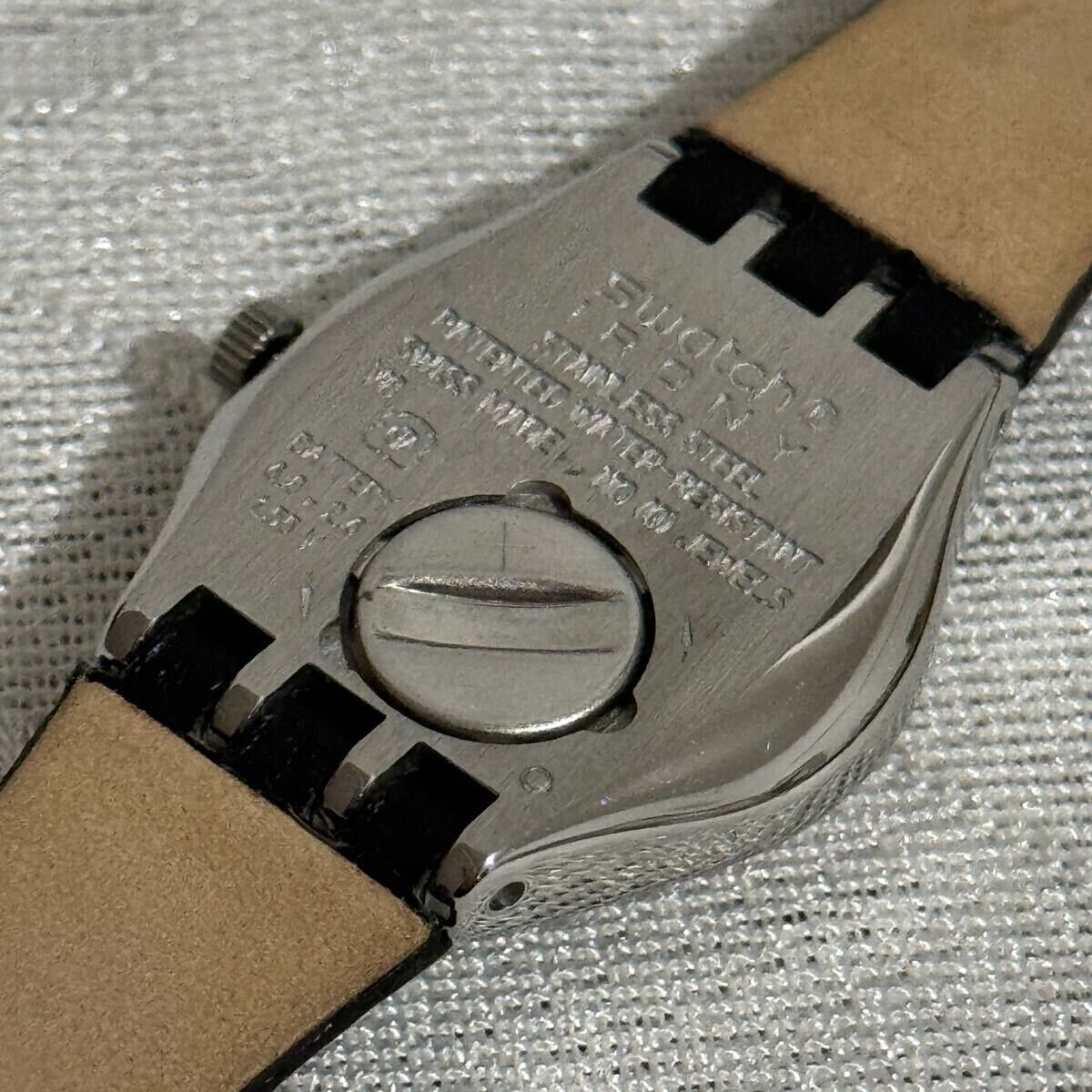 Swatch SMOOTHLY BLACK YSS268 Leather Strap 25mm New Battery