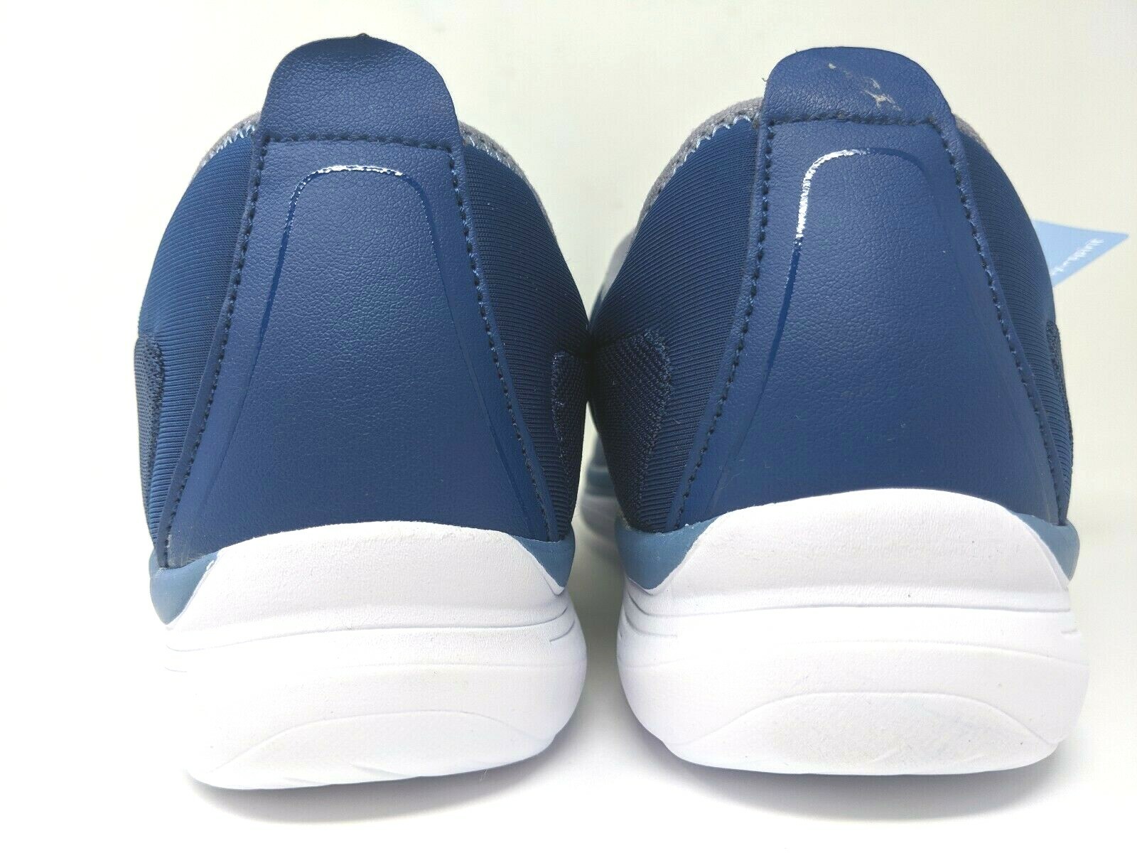 gemela zip front walking shoe