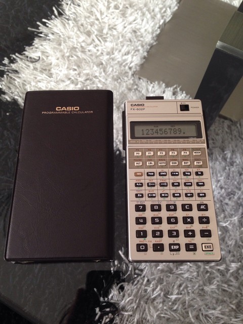 Casio FX-602 P Programmierbarer Taschen-Rechner + Hülle ~ Calculator ~ Computer
