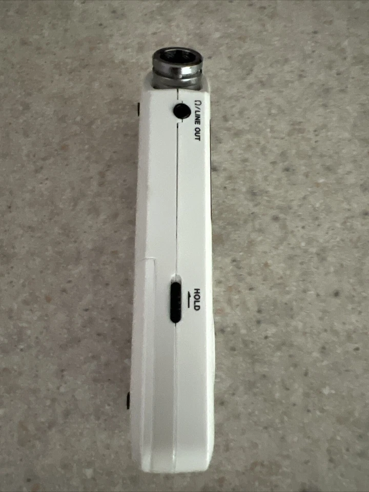 Tascam DR-05 Handheld Audio Recorder White Edition! - Image 4 of 4