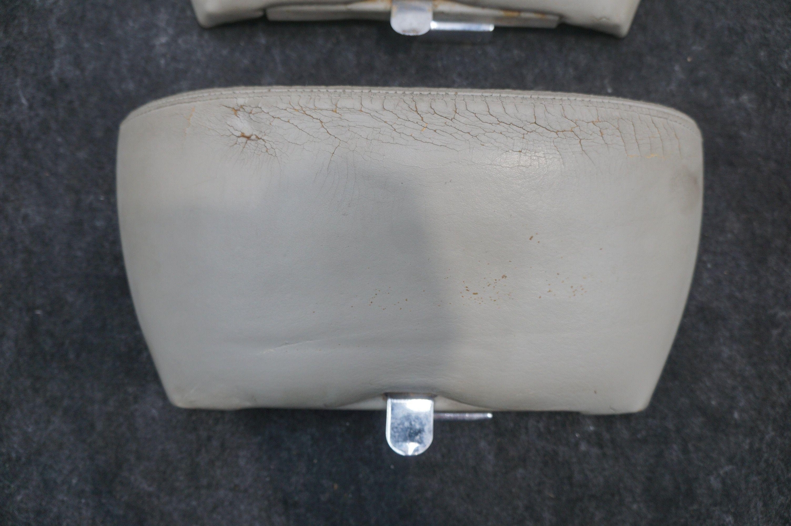 Set Front Left & Right Door Arm Rest OEM Rolls Royce Silver Shadow 1973 *Note*