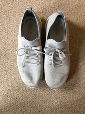 SKECHERS Tappetino Goga con lacci da donna 5GEN® Memory Foam Comfort Trainer - Regno Unito 6.