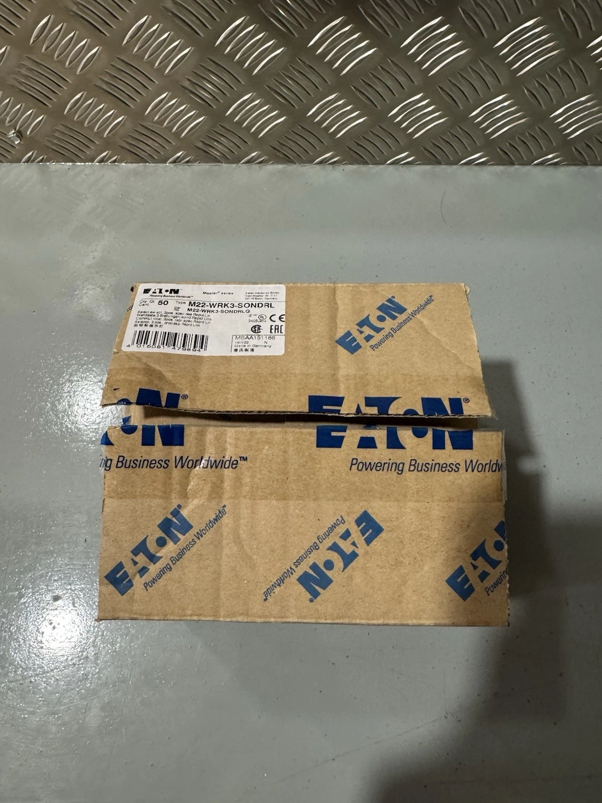 50x Eaton Moeller M22-WRK3-SONRL Modular Pushbutton Selector Switch Head New