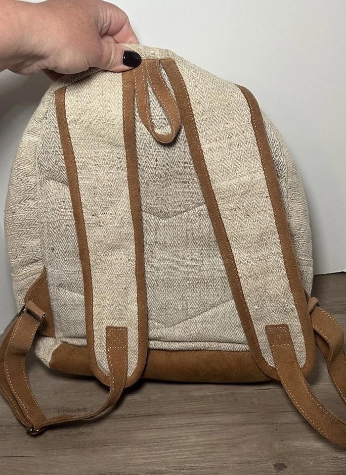 Mochila tejida para computadora portátil de 14" color tostado y verde azulado trabajo viaje o escuela Foto 3 de 4