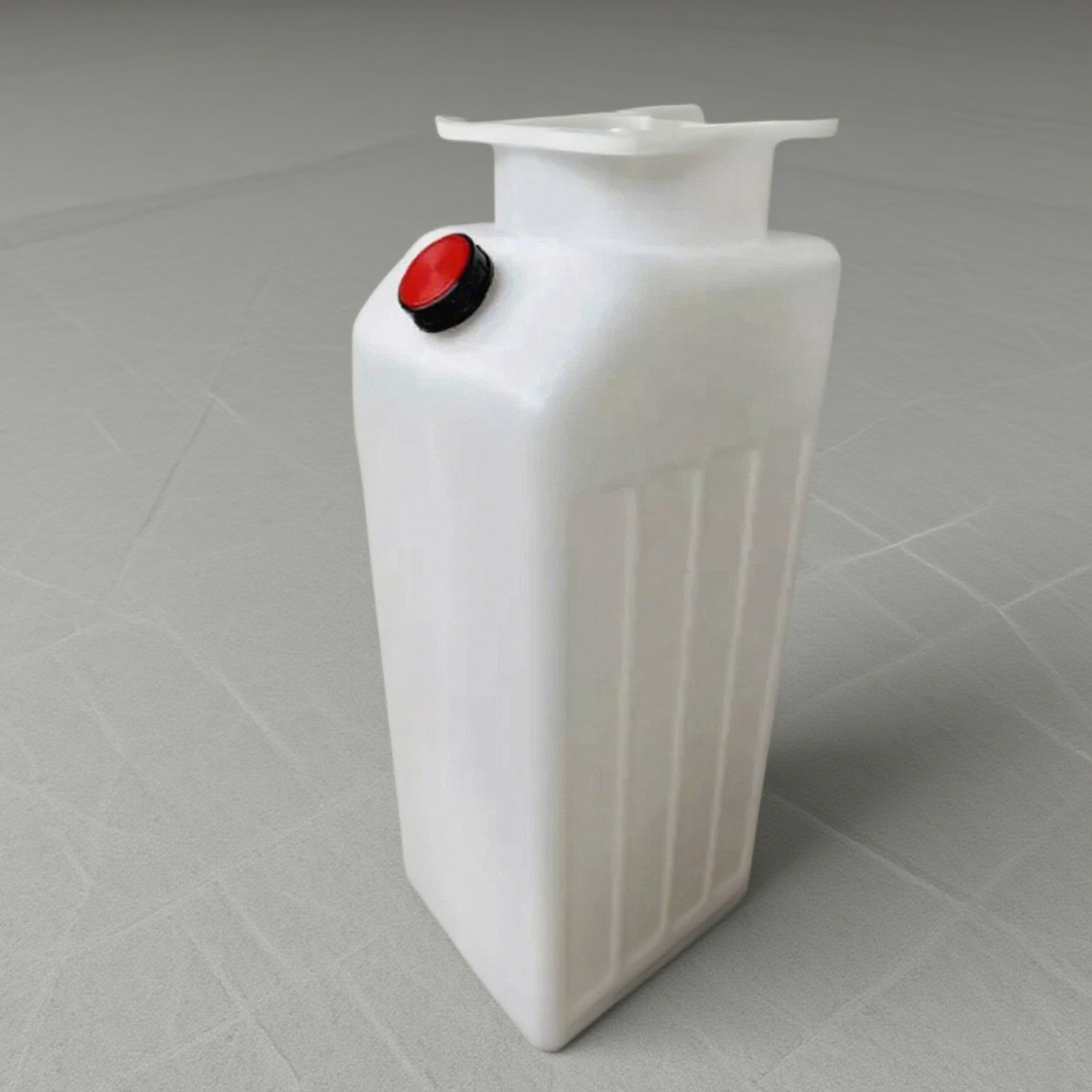 1PC New Car Lift Plastic Hydraulic Storage Oil Pot Universal Lift Oil Pot 47cmw7