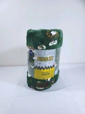 Peanuts New 2025 Supersoft Plush Throw Blanket 5ft x 6ft Snoopy Christmas Theme