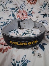 Gold’s Gym Weightlifting Belt – Padded Support – Excellent Condition - SMALL