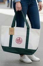 Borsa tote in tela riutilizzabile Trader Joe’s nuova con etichette edizione limitata Green Holidays misura completa