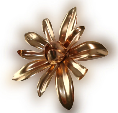 ❦CHANEL Vintage Gold Toned Flower VIP Brooch,Sublimage,Authentic