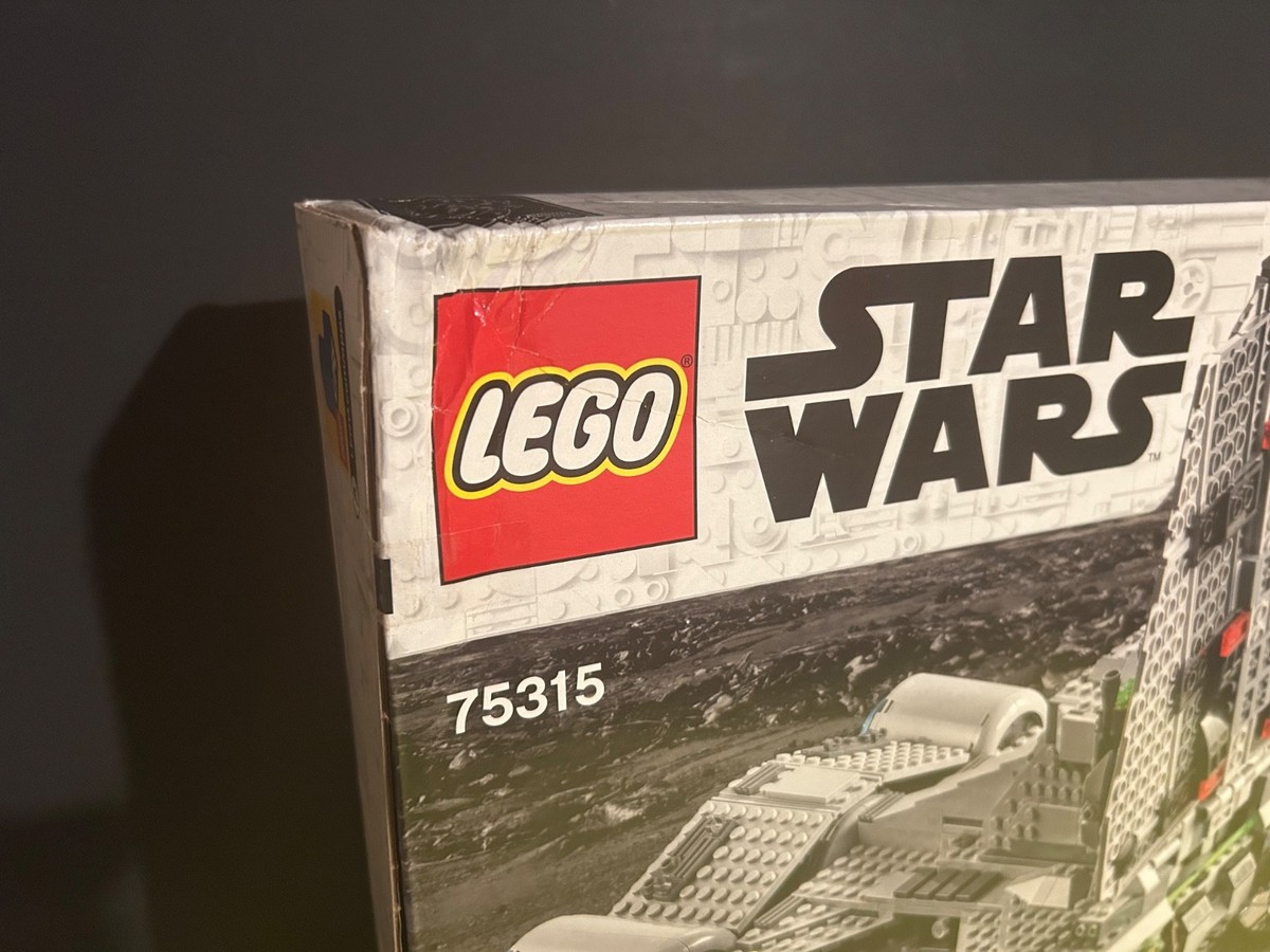 Lego Star Wars The Mandalorian Imperial Light Cruiser 75315 NEW