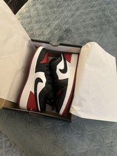 Nike Youth Air Jordan 1 Low gs White/ Red/ Black Sneakers W/ Box 5Y 553560 161