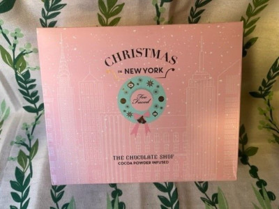 Too Faced Christmas In New York The Chocolate Shop Cocoa Powder Infused Full Set