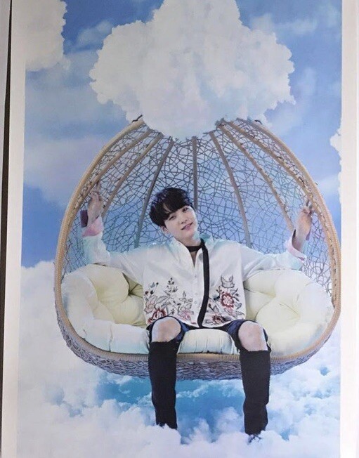 BTS WINGSツアー ポスター OFFICIAL] BTS Wings Tour Poster (In Tube) | eBay