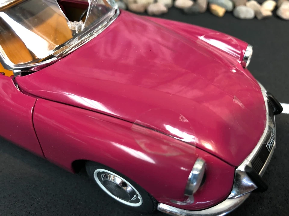 Imperfecto ROTO FABBRI EDITORI Italia 1963 CITROEN DS 19, 1:32 Fijador o depósito de chatarra Foto 4 de 4