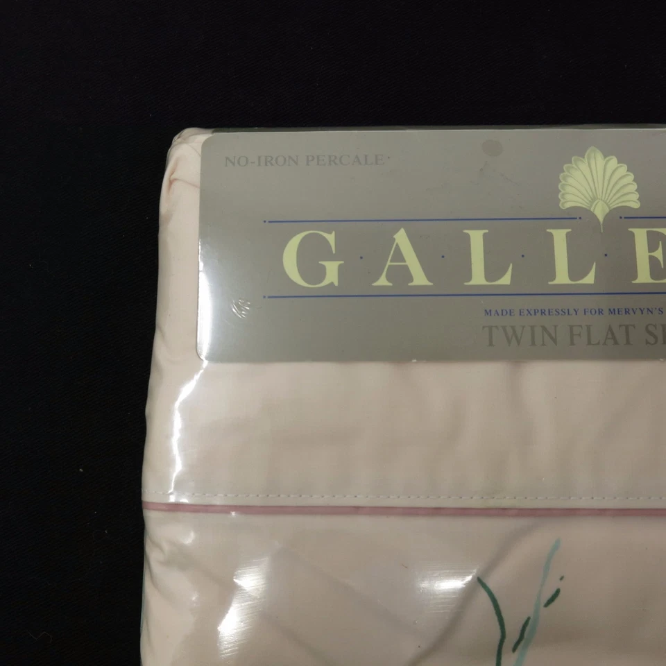 Vtg NOS GALLERIA Springs Pink Lily Floral PERCALE Twin FLAT SHEET - Image 3 of 4