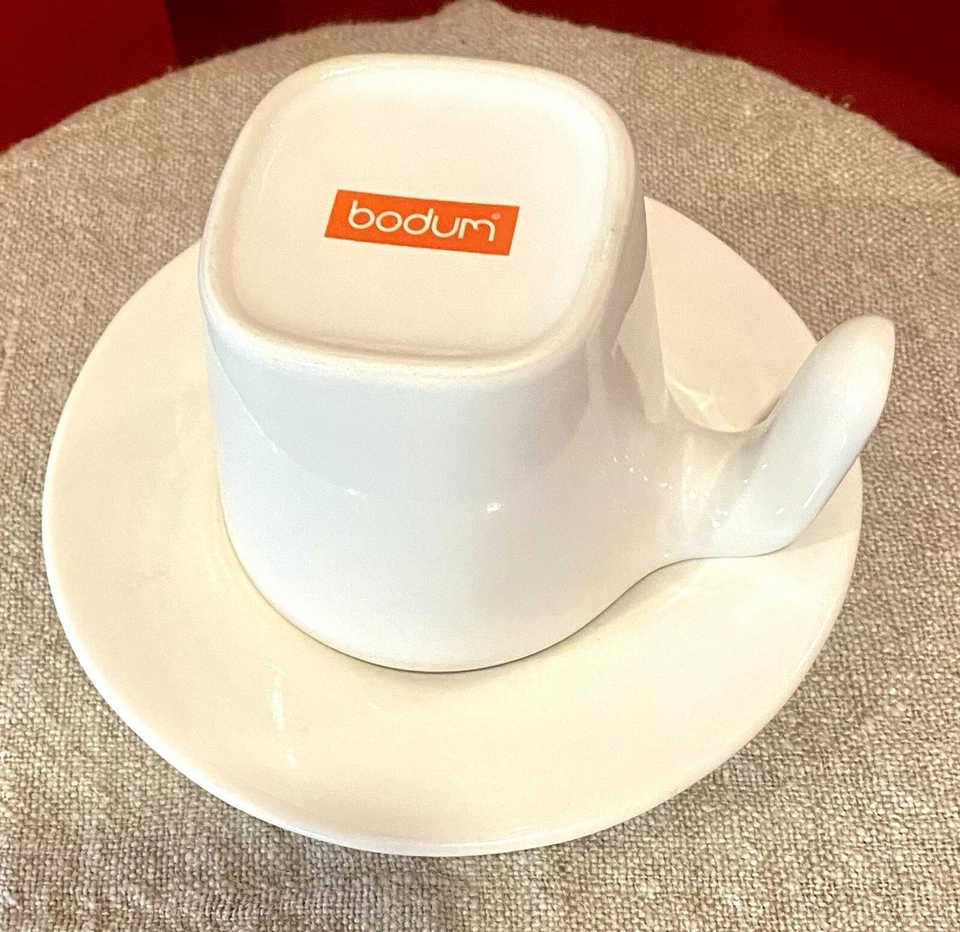 "TAZAS/PLATILLOS DE CAFÉ BODUM BISTRO 8 piezas de porcelana blanca 3"" de alto modernista" Foto 3 de 4