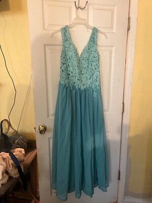 bridesmaid dresses size 4 Plus Size Mermaid Long Red Lace Bridesmaid dresses with 3/4 Sleeves main image 1