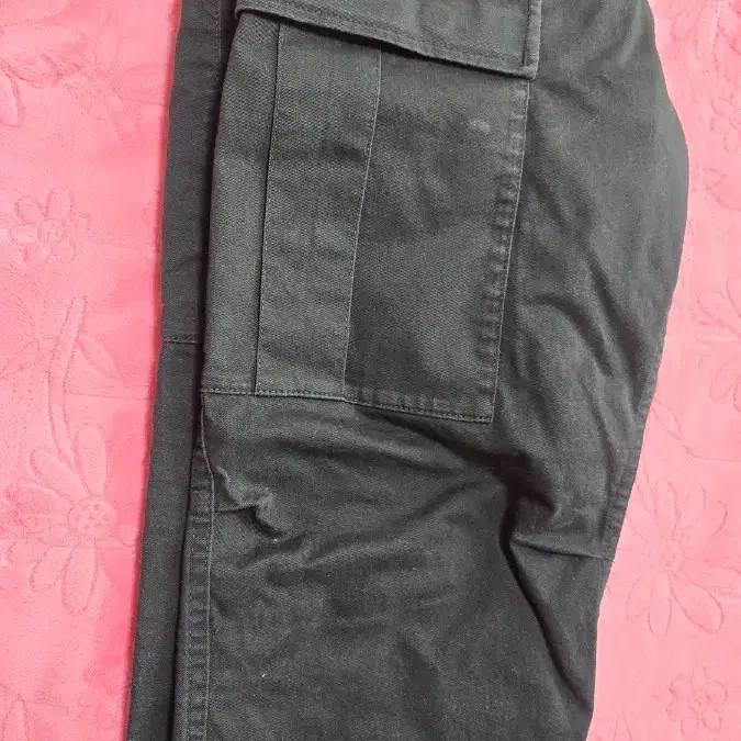 Balenciaga Men's Cargo Pants Size 46 thumbnail 5