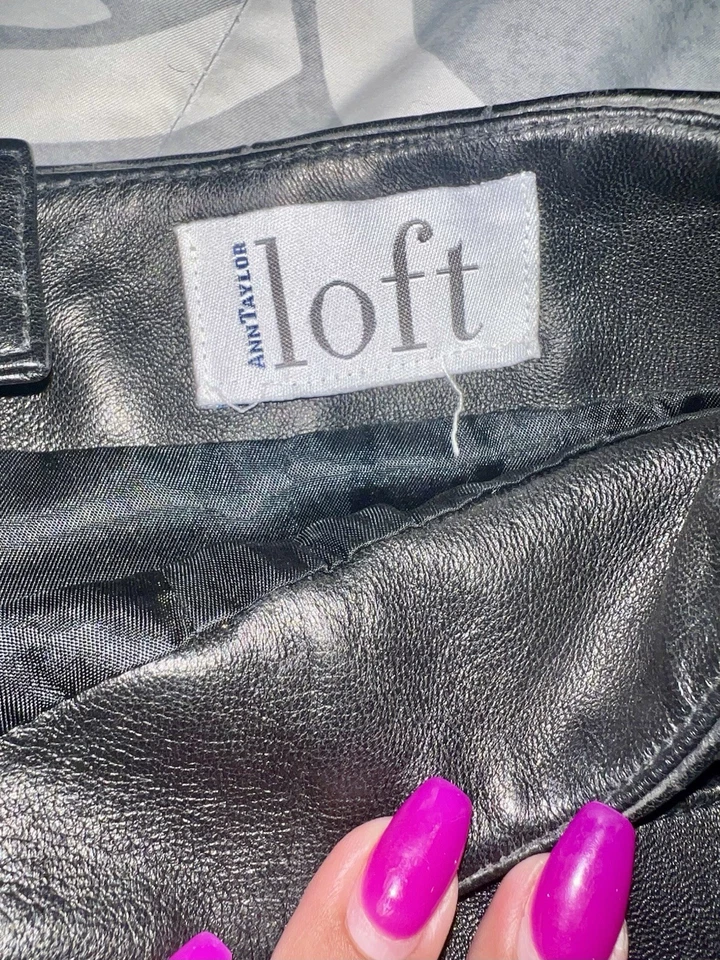 Minifalda de cuero negra Ann Taylor Foto 3 de 4