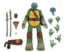 NECA Teenage Mutant Ninja Turtles  2012 7  Scale Action Figure Ultimate Leonardo