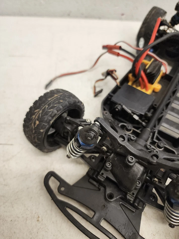 Team Associated Tc3 Roller 4wd Parts Car Project - Image 4 of 4