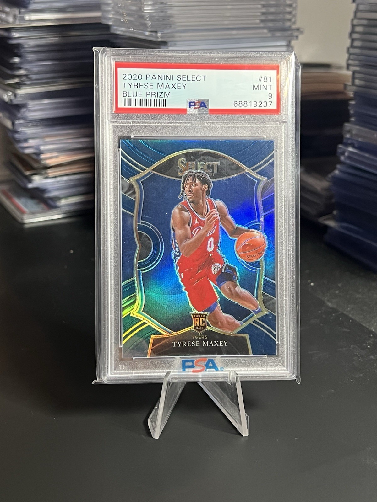 2020-21 Panini Select - Concourse Tyrese Maxey #81 Blue Prizm (RC) PSA 9