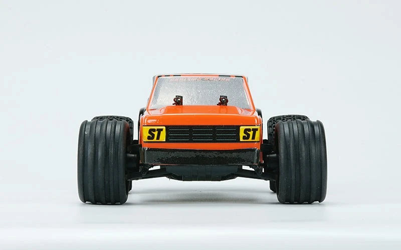 Camión de estadio Carisma 91568 GT24ST The Ultimate escala 1/24 2x2 Foto 3 de 4