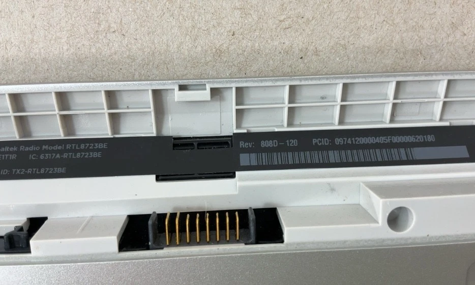 HP PAVILION 17-F262NR | AMD A10-4655M APU  | 500GB | 6GB | NO OS - Image 3 of 4