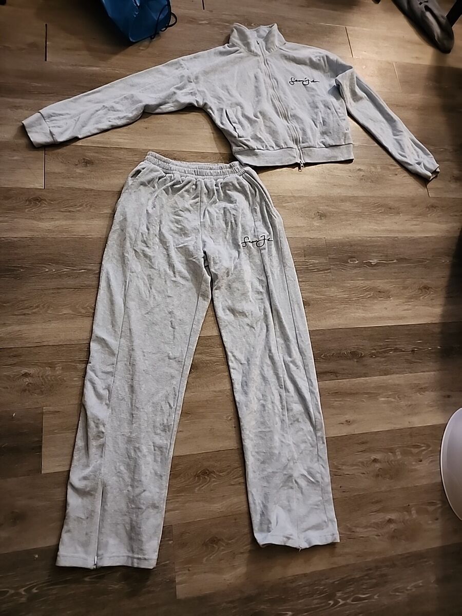 Sean John Womens Misguided Velour Tracksuit sz 6 Full Zip Sean John Womens Misguided Velour Tracksuit sz 6 Full Zip