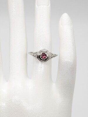 Antiker filigraner Ring 20er Jahre zertifiziert NO HEAT lila Saphir 18k Weißgold