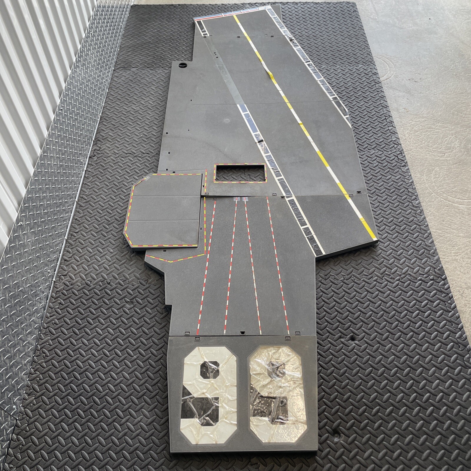 GI Joe USS Flagg Aircraft Carrier Full Flight Deck 100% Complete 1985 Vintage