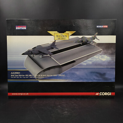 Corgi 1:72 BAE Harrier GR3 & Sea Harrier FRS.Mk.1 HMS Hermes Diorama AA39901