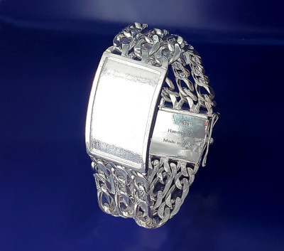 26 mm massives schweres Sterlingsilber 3-reihiges Figaro Glieder-ID-Armband 9 Zoll 84 Gramm