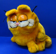 Vintage Garfield Stuffed 1981 Dakin BIG Fat Stuffed Cat 8 1/4" tall Sitting-CUTE