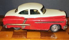 VINTAGE 1950s ICHIKO TIN FRICTION CAR MADE IN JAPAN INCREDIBLE OLD BEAUTY! WORKS