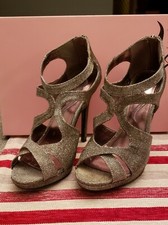 Nina Silver Sparkley High Heel Strappy Shoes w/ Back Zipper sz-8 GUC