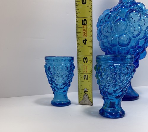 Vintage Cobalt Blue Grapes Glass Decanter w/ Stopper & 5 Glasses - Picture 4 of 12