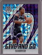 De'AARON FOX 2023-24 Panini Mosaic Give & Go #4 Reactive Blue Prizm #43/99