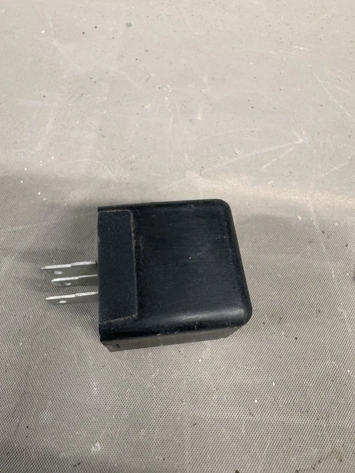 Chevy Corvette Camaro Pontiac Firebird 1973-1998 bocina relé corte Monte Carlo Foto 3 de 4