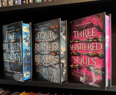 Goldsboro Signed & Numbered Full Set by Mai Corland The Broken Blades BRAND NEW